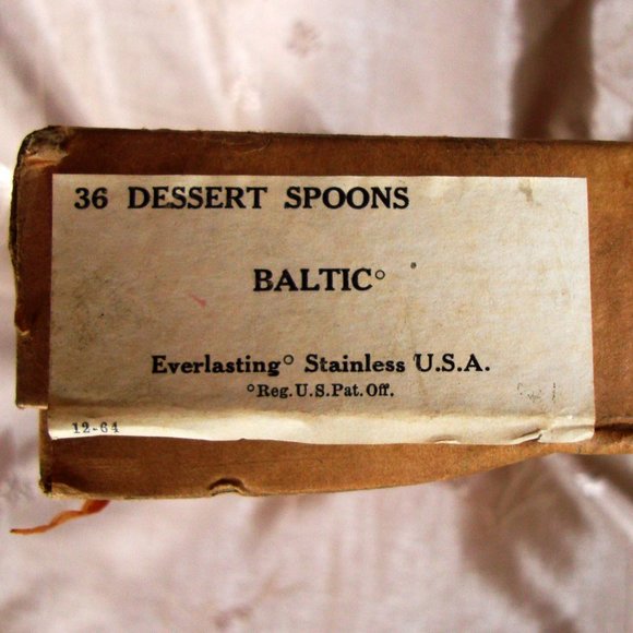 GUC Vintage Set of 16 Everlasting Stainless BALTIC Oval Place Dessert Spoons - Picture 7 of 7